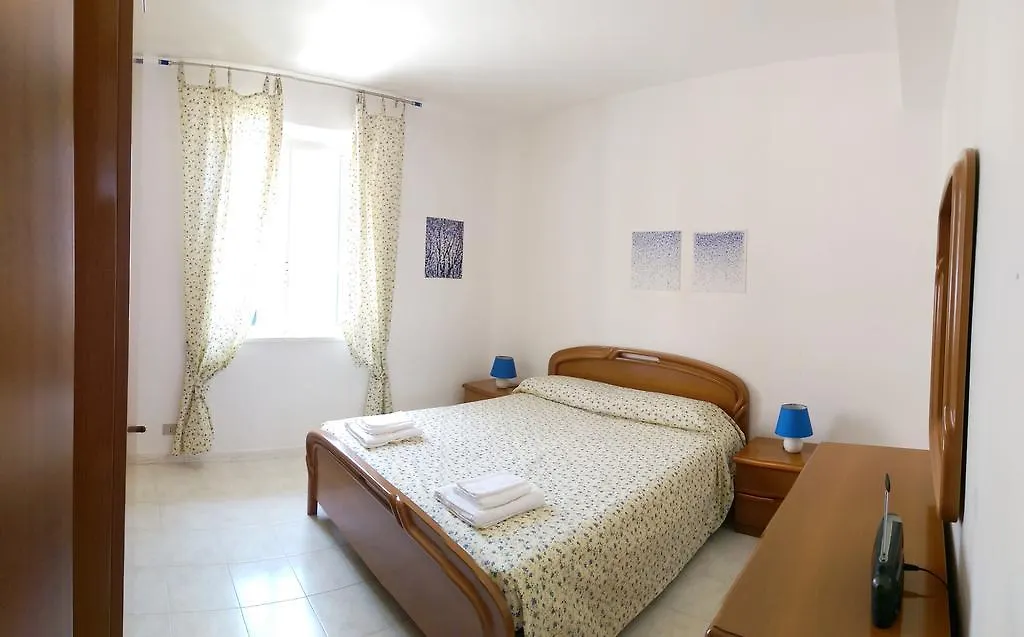 شقة Casa Anna & Bruna مارينا دي راغوزا